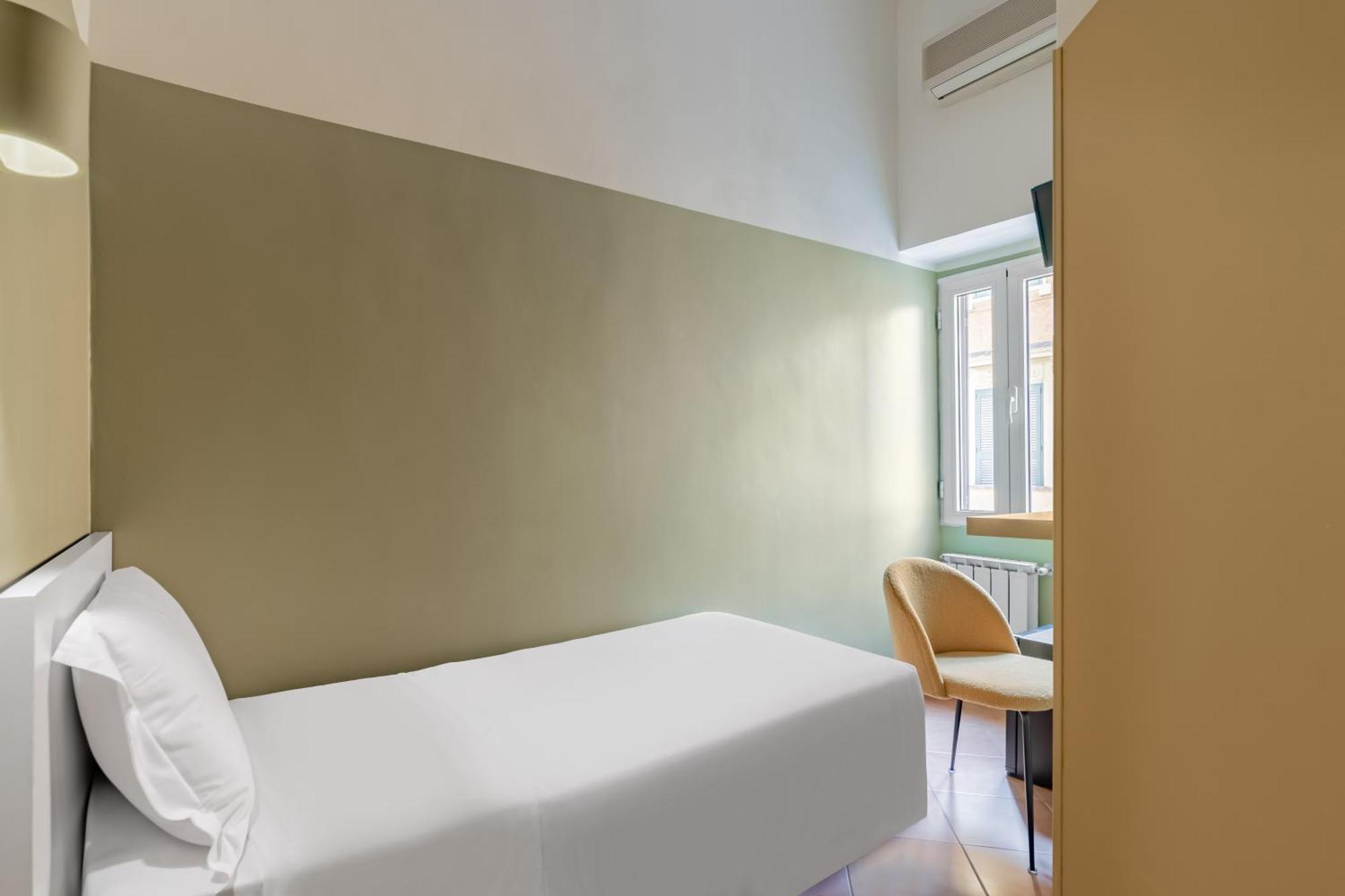 Hotel Infinito - Gruppo Blam Hotels Rome Bagian luar foto