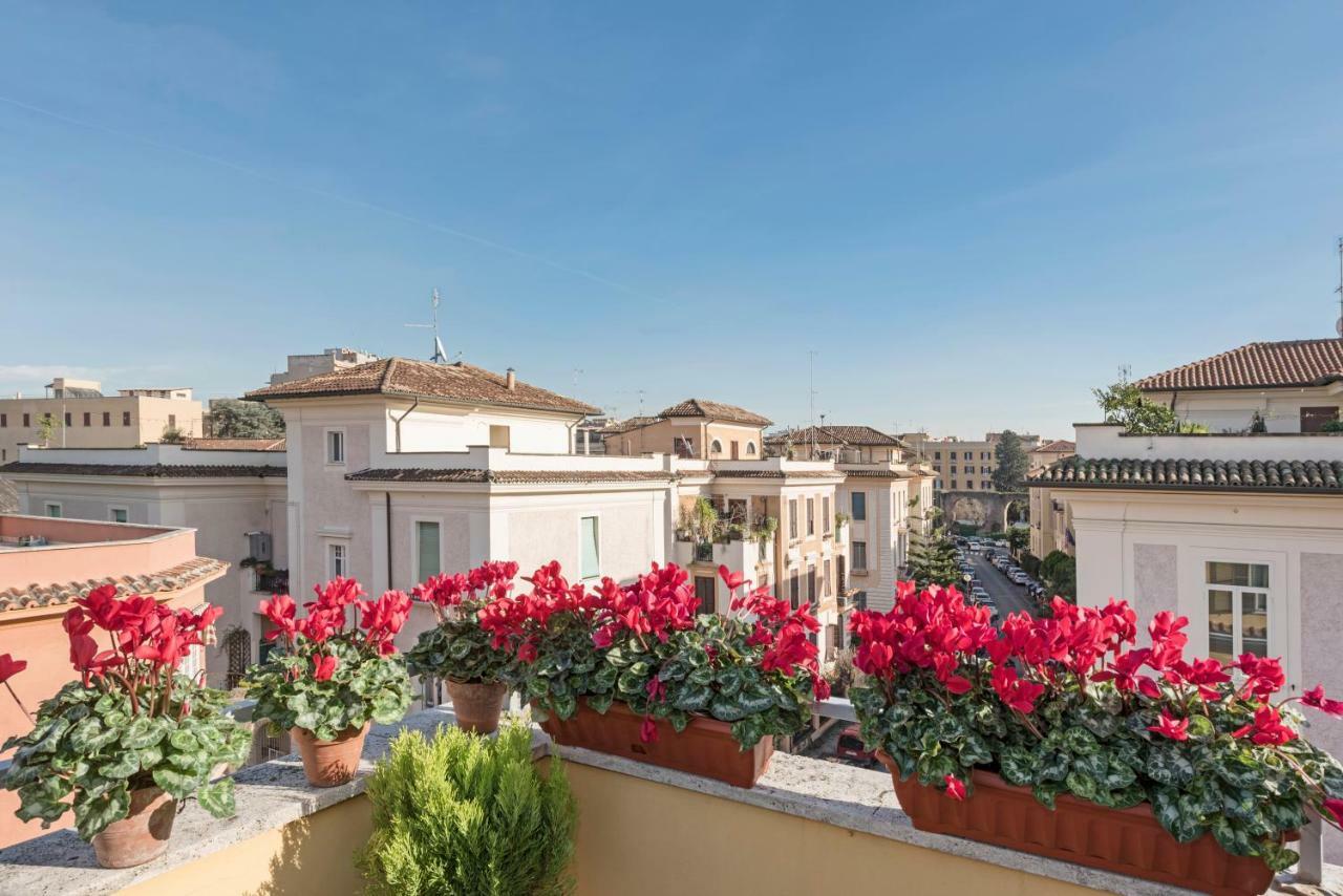 Hotel Infinito - Gruppo Blam Hotels Rome Bagian luar foto